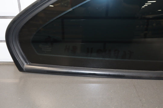2006 Pontiac GTO Right Quarter Window 92209200