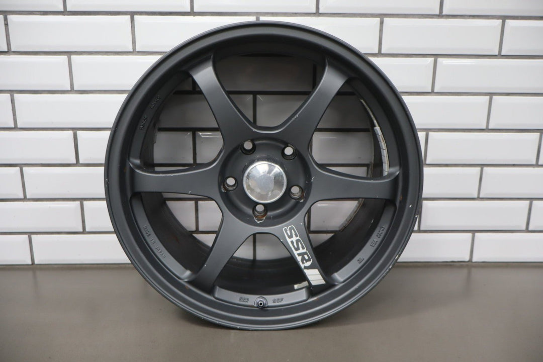 2006 Pontiac GTO Single (1) Rear 18x9.5 SSR Type C Gray Wheel OEM