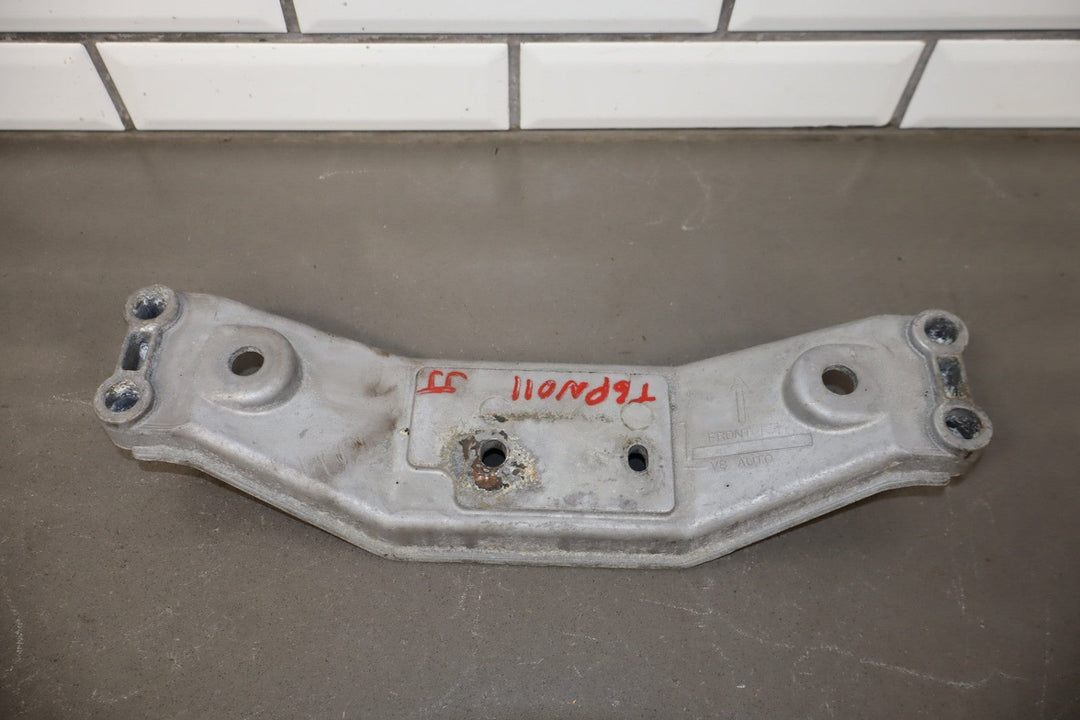 2006 Pontiac GTO Transmission Crossmember 92184737 OEM