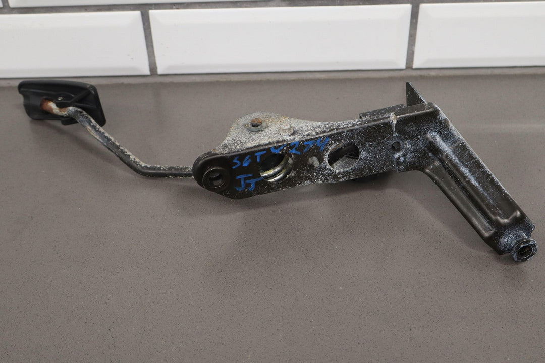 2006 Toyota Land Cruiser Electronic Throttle Pedal