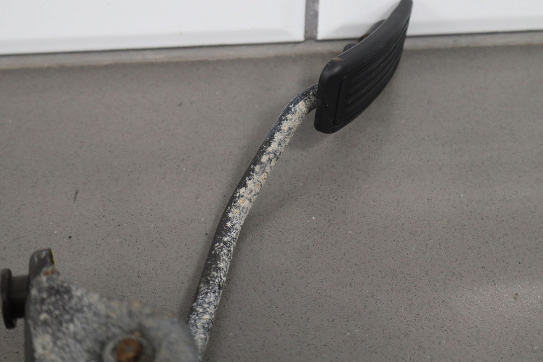 2006 Toyota Land Cruiser Electronic Throttle Pedal