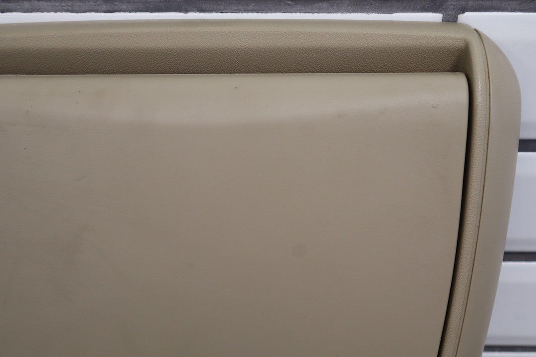 2006 Toyota Land Cruiser Overhead Mounted DVD Screen W/Dome Lights