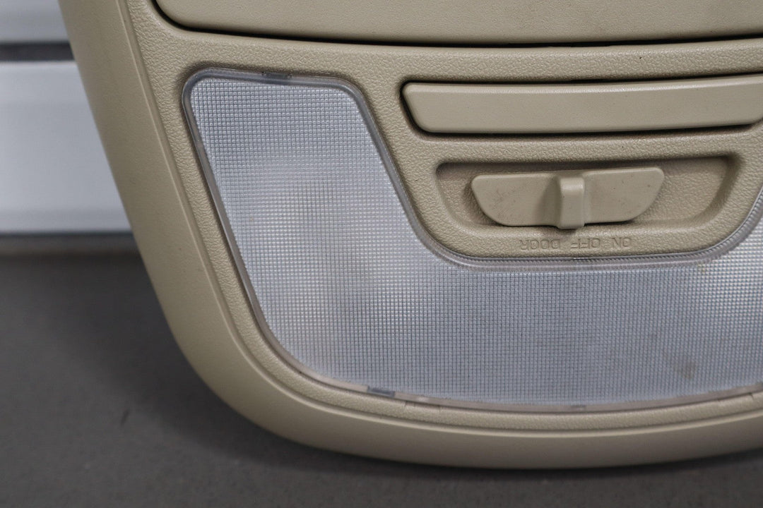 2006 Toyota Land Cruiser Overhead Mounted DVD Screen W/Dome Lights