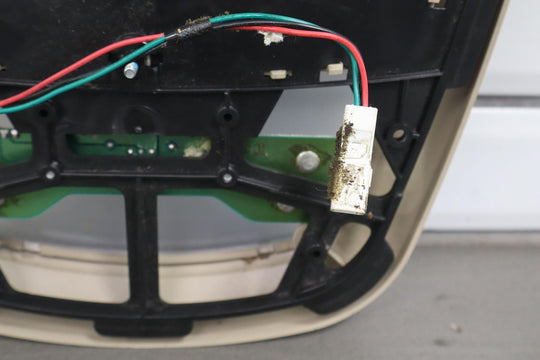 2006 Toyota Land Cruiser Overhead Mounted DVD Screen W/Dome Lights