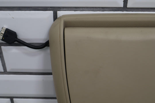 2006 Toyota Land Cruiser Overhead Mounted DVD Screen W/Dome Lights