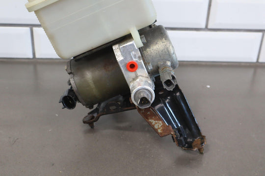 2006 Toyota LandCruiser / LX470 Hydraulic Suspension Pump W/Reservoir & Lid