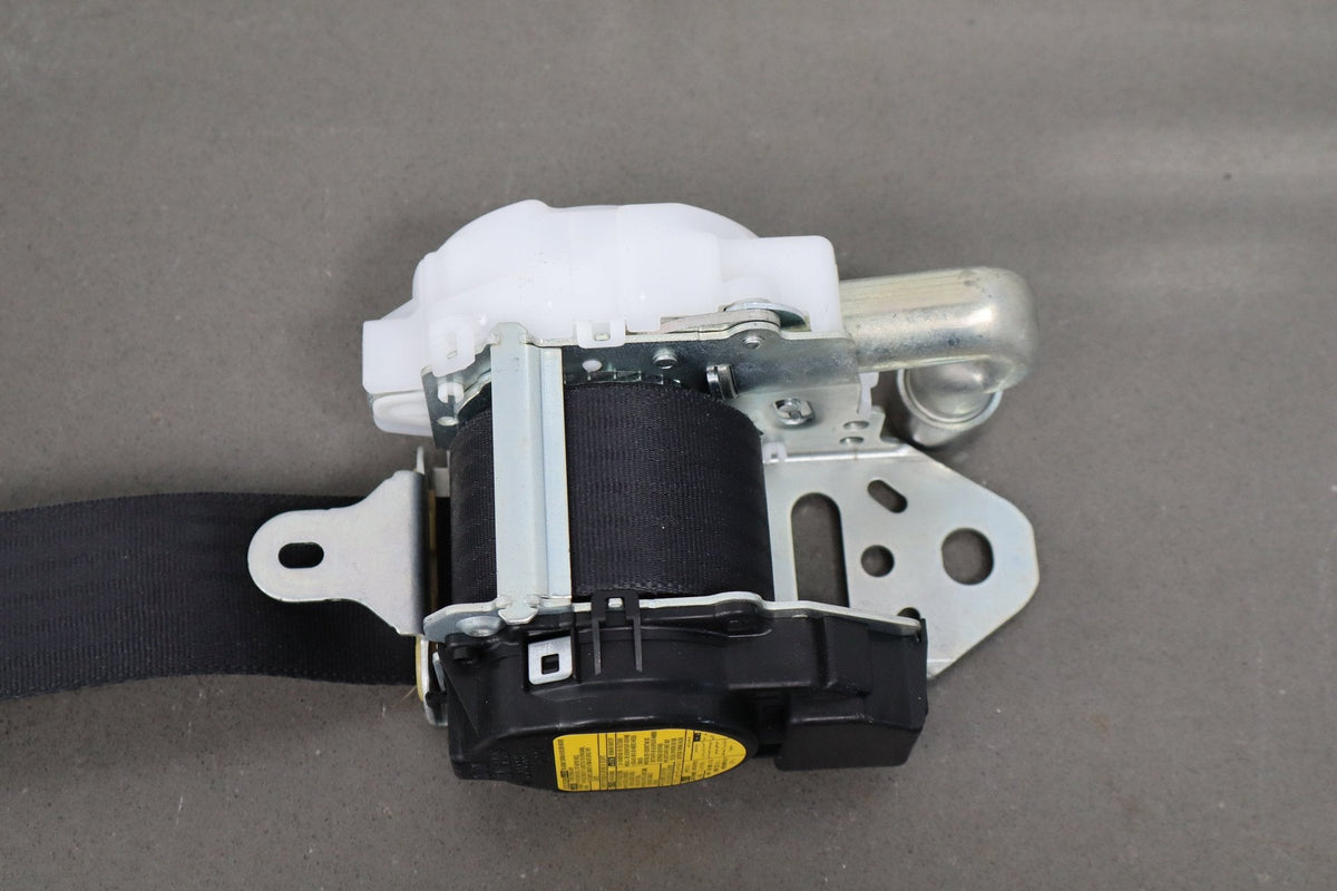 2007-09 Lexus LS460 Left Front Seat Belt Black 20 | No Pre Crash
