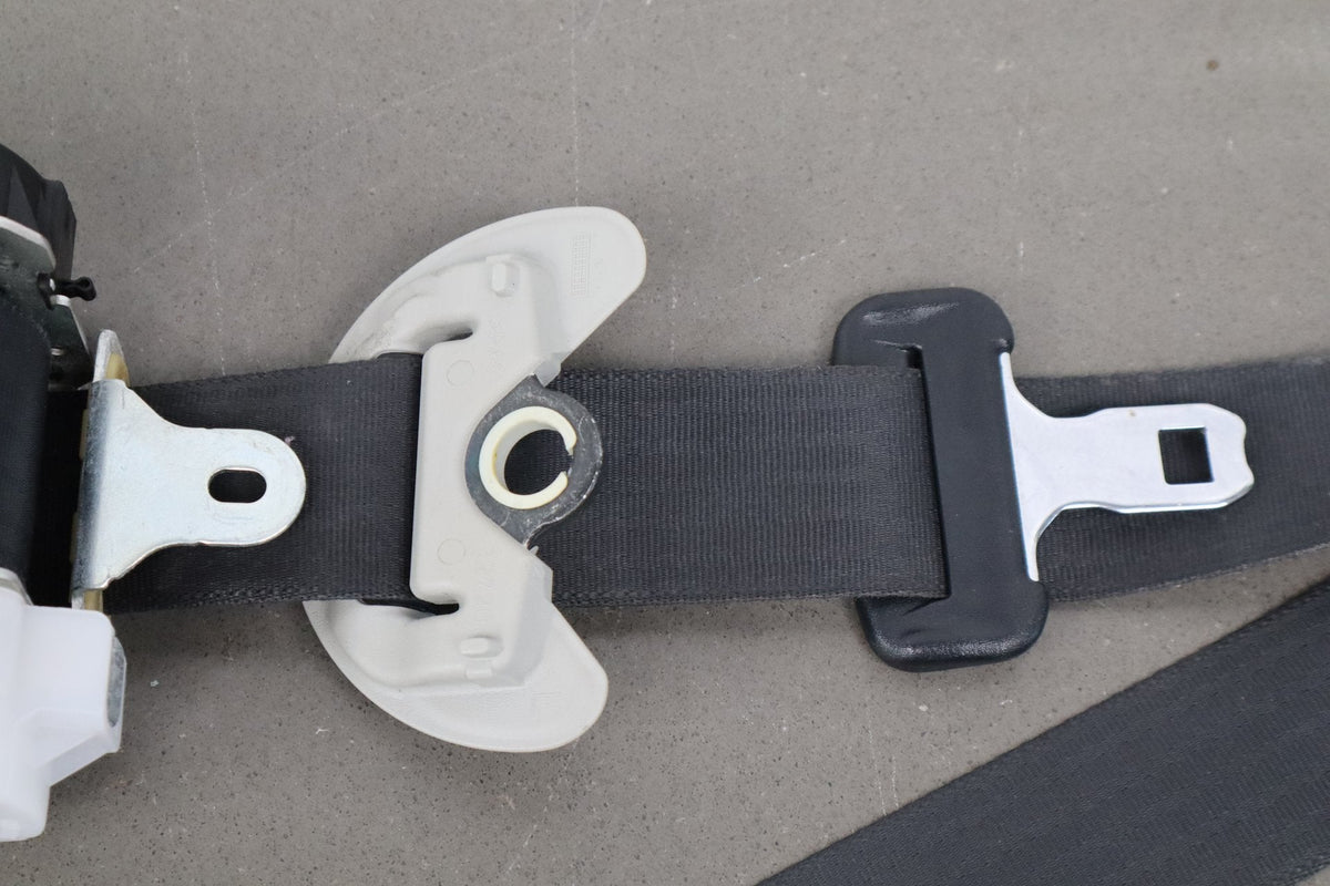2007-09 Lexus LS460 Right Front Seat Belt Black 20