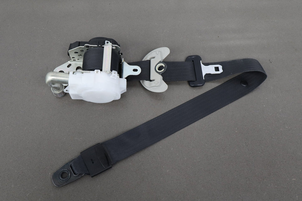 2007-09 Lexus LS460 Right Front Seat Belt Black 20