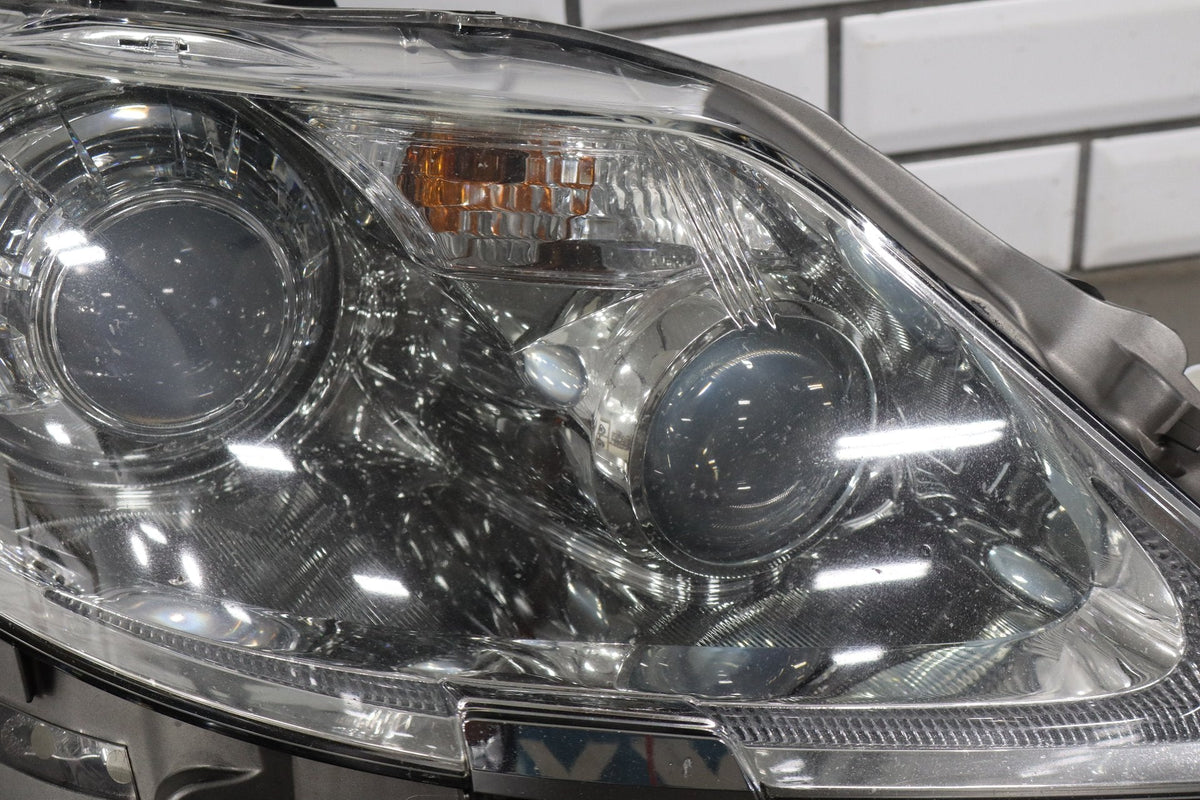 2007-09 Lexus LS460 Right Xenon Headlamp 81145-50280 OEM