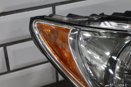 2007-09 Lexus LS460 Right Xenon Headlamp 81145-50280 OEM