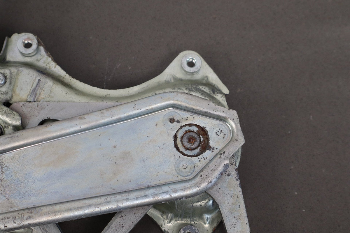 2007-09 Lexus LS460 SWB Left Rear Door Regulator W/ Motor 69804-50040 OEM