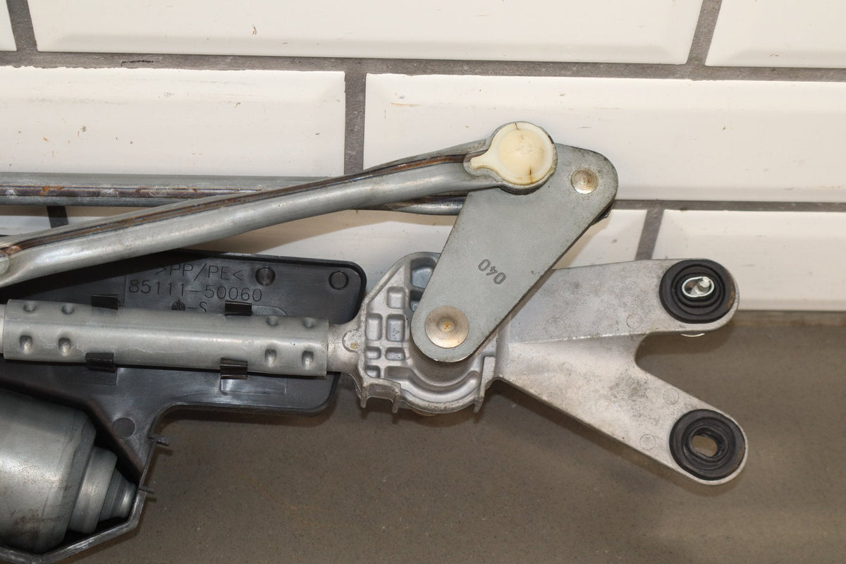 2007-12 Lexus LS460 Front Wiper Motor W? Transmission 85110-50140 OEM