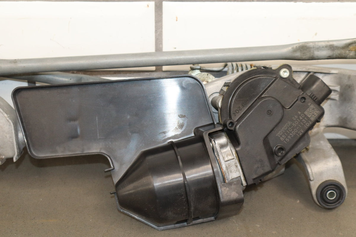 2007-12 Lexus LS460 Front Wiper Motor W? Transmission 85110-50140 OEM