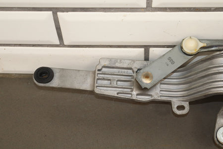 2007-12 Lexus LS460 Front Wiper Motor W? Transmission 85110-50140 OEM