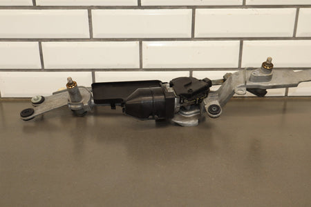 2007-12 Lexus LS460 Front Wiper Motor W? Transmission 85110-50140 OEM