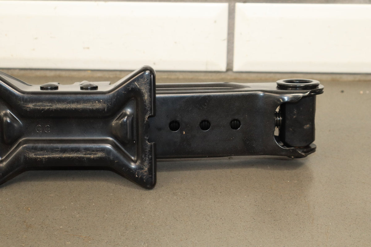2007-12 Lexus LS460 Jack W/ Tools & Foam OEM