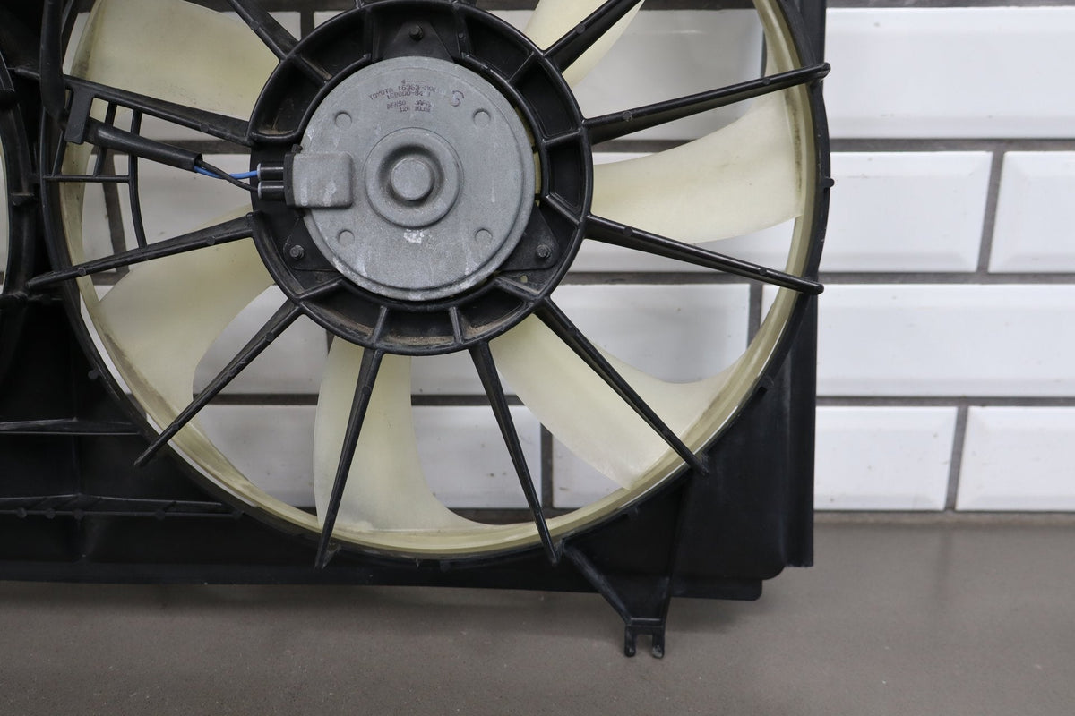 2007-17 Lexus LS460 4.6L Cooling Fan OEM