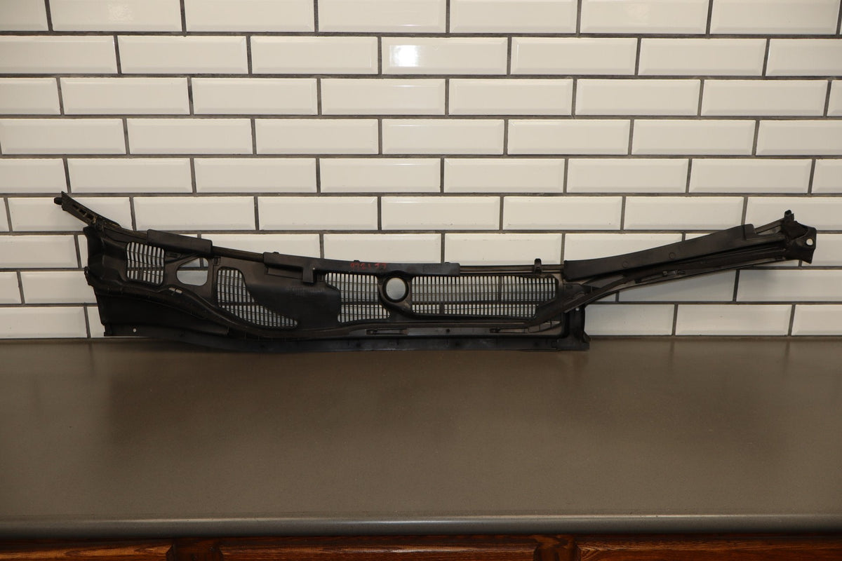 2007-17 Lexus LS460 Cowl Vent Panel 55708-50071 OEM