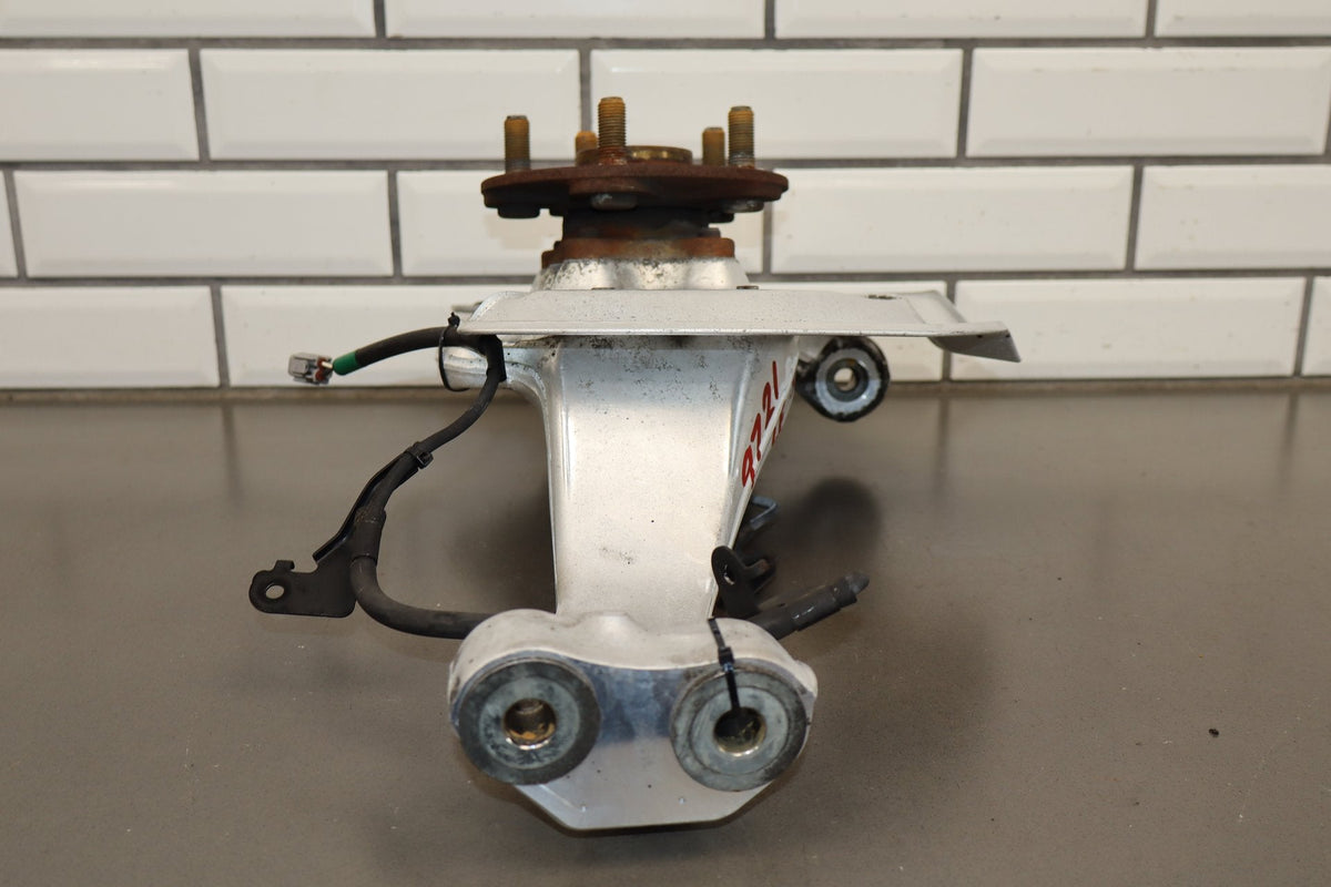 2007-17 Lexus LS460 Left RWD Front Spindle W/ Hub