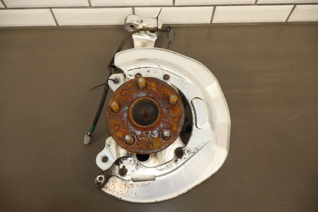 2007-17 Lexus LS460 Right RWD Front Spindle W/ Hub