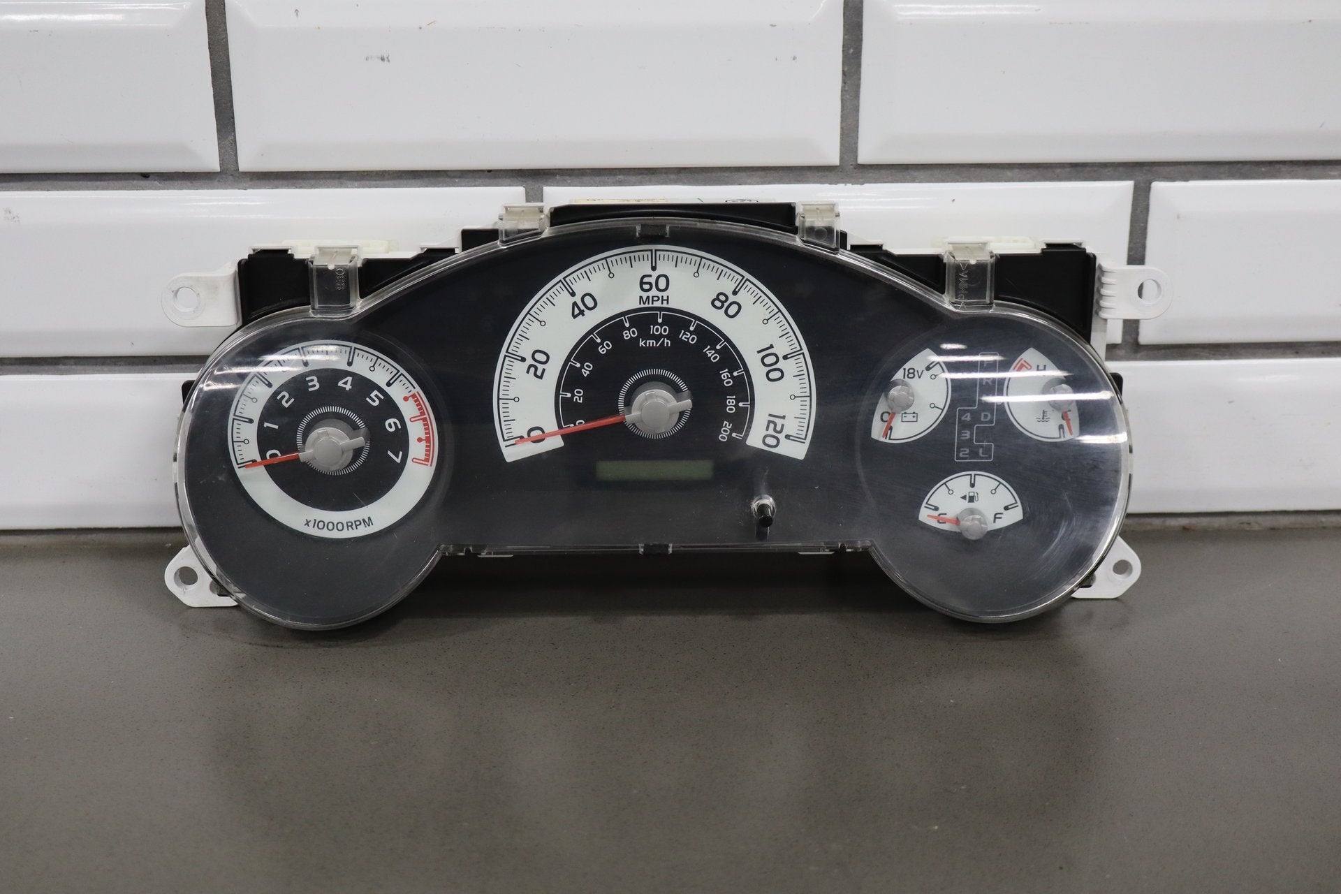 2007-2008 Toyota FJ Cruiser 4x2 Speedometer W/ Diff Lock 8380035G50 201925 Miles