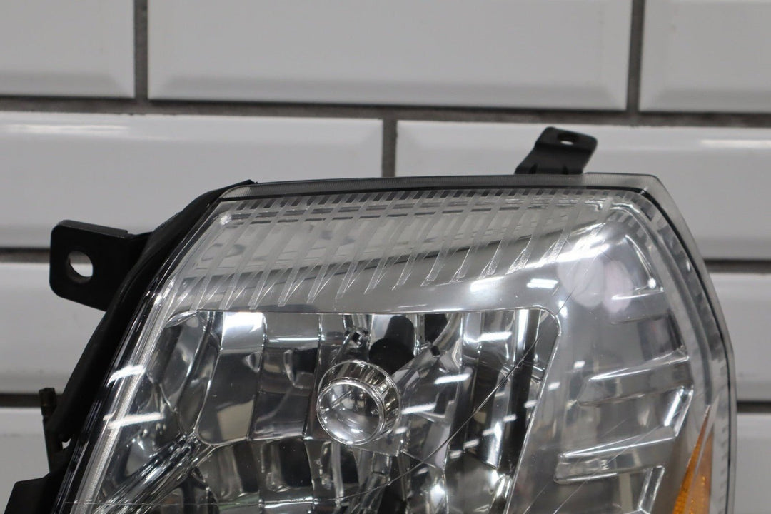 2007 - 2009 Cadillac Escalade ESV Left Headlamp 25897648