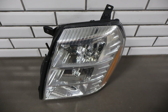 2007 - 2009 Cadillac Escalade ESV Left Headlamp 25897648