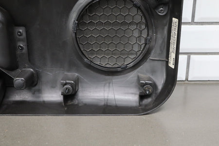2007-2009 GMC Yukon Denali RH Front Door Panel Ebony Leather