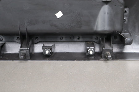 2007-2009 GMC Yukon Denali RH Front Door Panel Ebony Leather