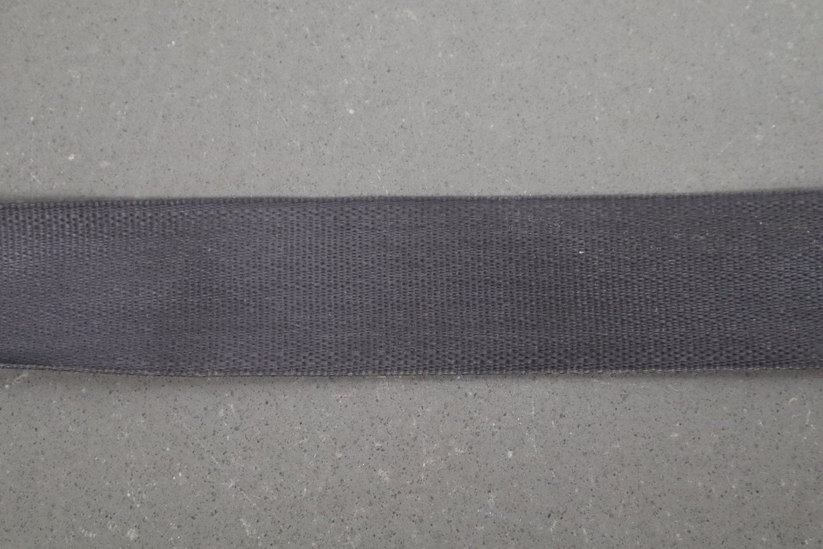 2007-2009 GMC Yukon LH Front Seat Belt Retractor Ebony 194