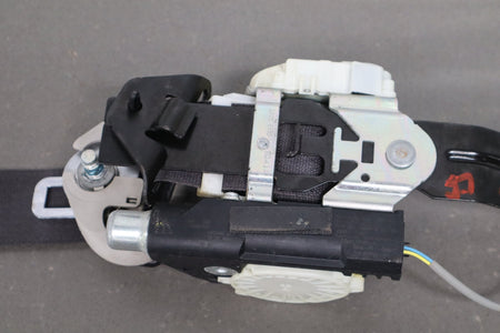 2007-2009 GMC Yukon LH Front Seat Belt Retractor Ebony 194