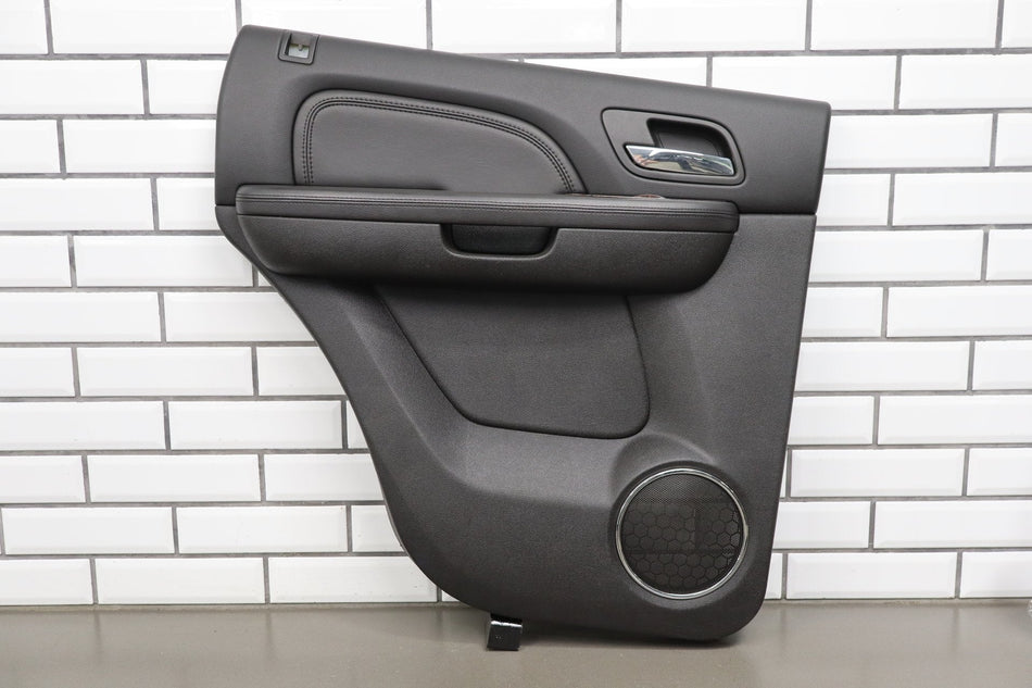 2007-2009 GMC Yukon LH Rear Door Panel Ebony 194 Leather