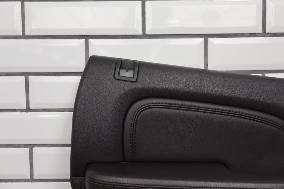 2007-2009 GMC Yukon LH Rear Door Panel Ebony 194 Leather