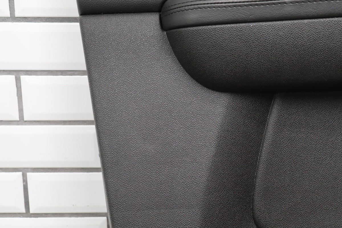 2007-2009 GMC Yukon RH Rear Door Panel Ebony 194 Leather
