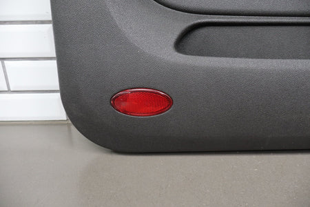 2007-2009 GMC Yukon Suburban Tahoe Driver Left Front Leather Door Panel Black