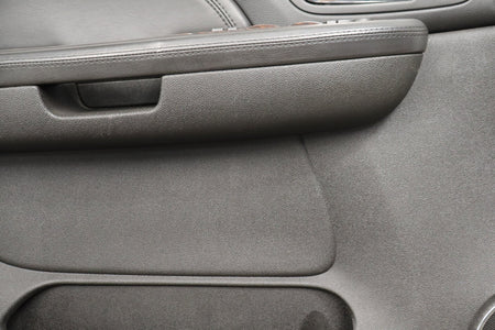 2007-2009 GMC Yukon Suburban Tahoe Driver Left Front Leather Door Panel Black