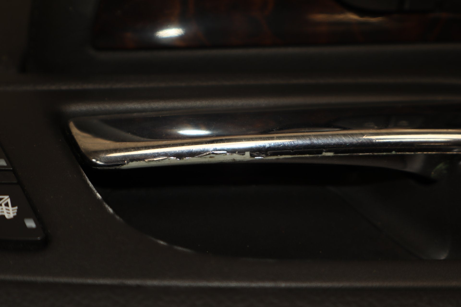2007-2009 GMC Yukon Suburban Tahoe Driver Left Front Leather Door Panel Black
