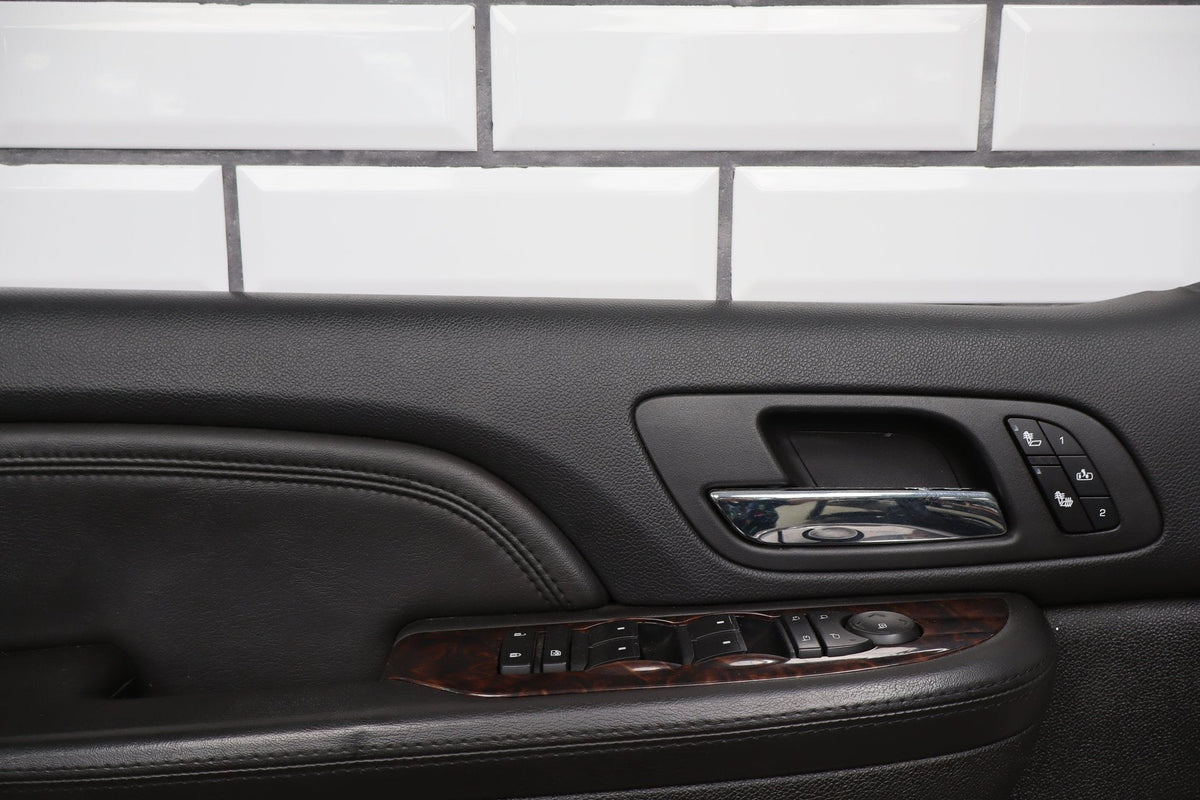 2007-2009 GMC Yukon Suburban Tahoe Driver Left Front Leather Door Panel Black