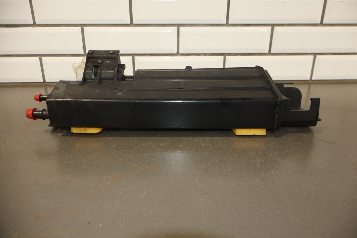 2007-2009 Jaguar XKR 4.2L Supercharged Emissions Vapor Canister OEM