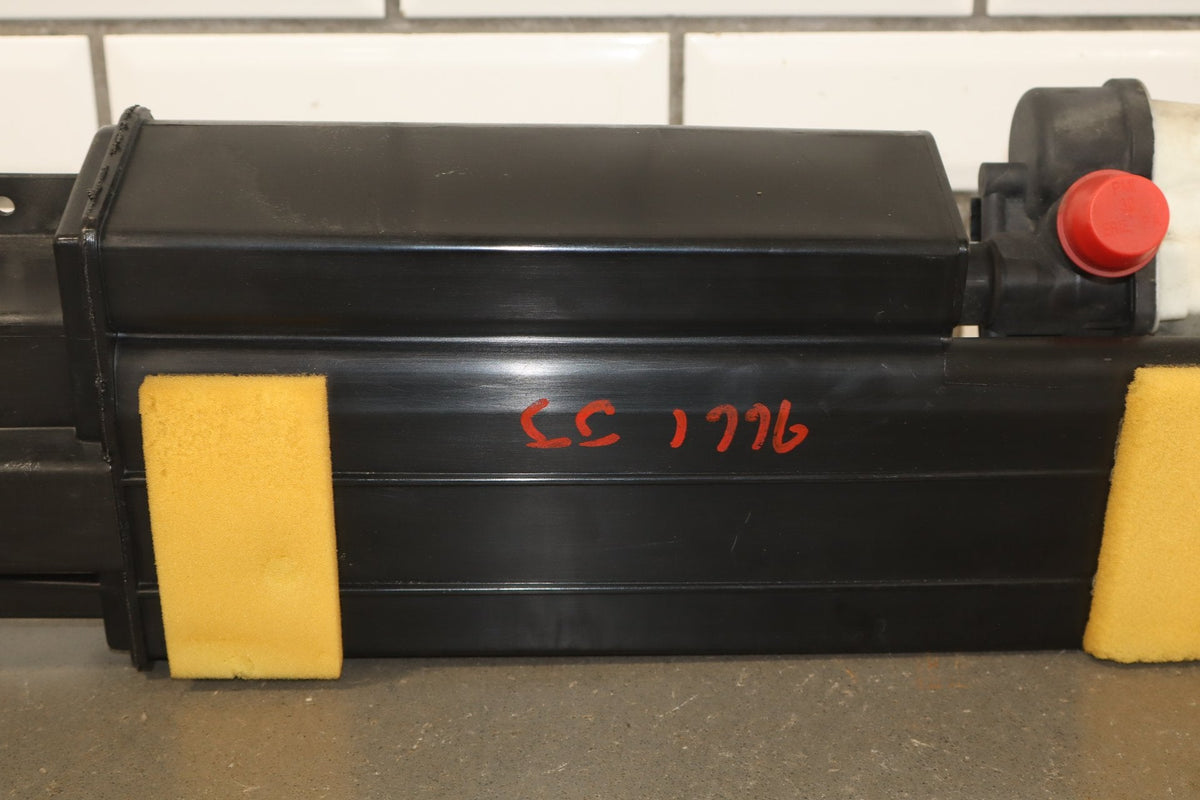 2007-2009 Jaguar XKR 4.2L Supercharged Emissions Vapor Canister OEM