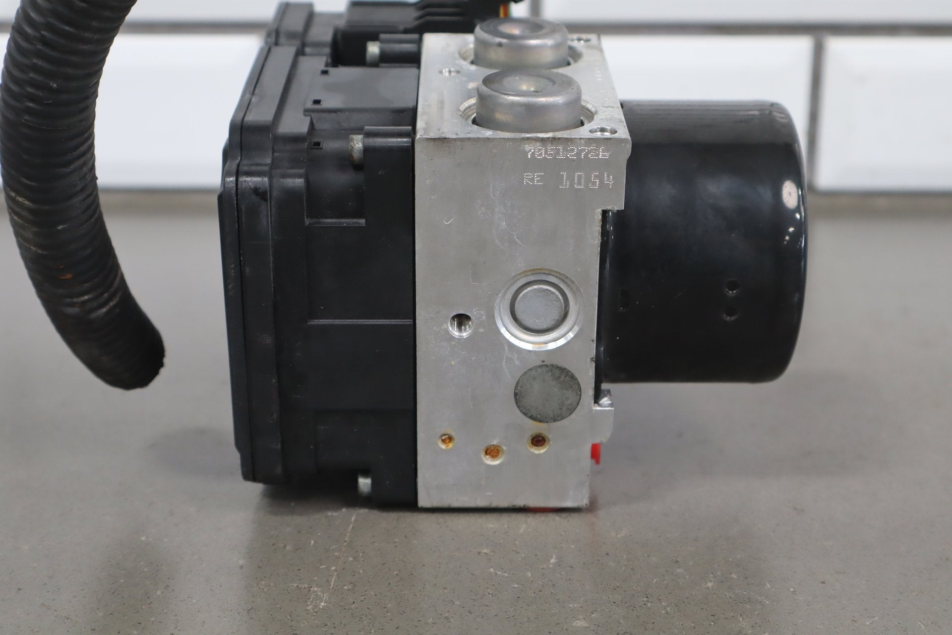 2007-2009 Jaguar XKR ABS Brake Unit OEM