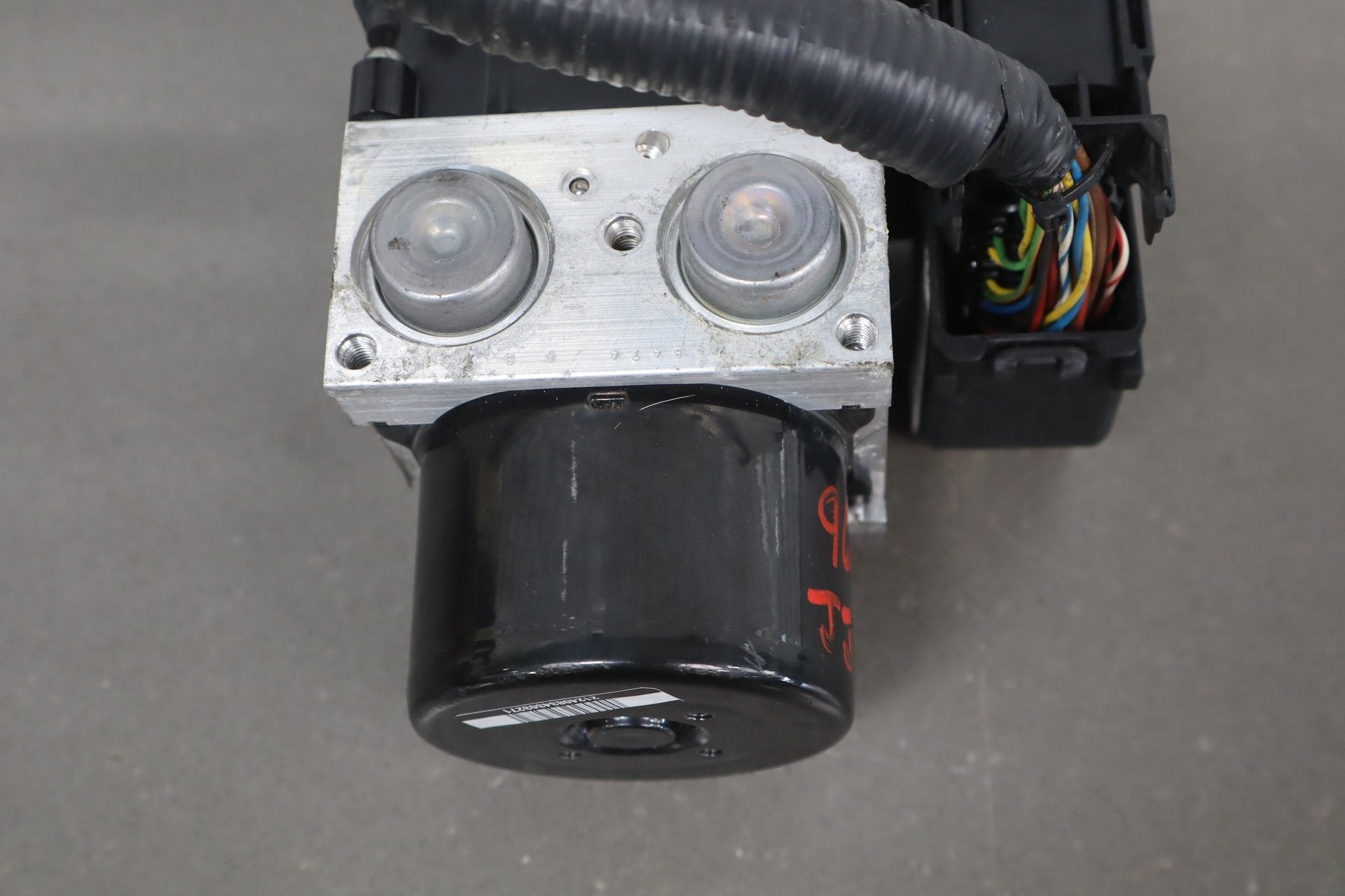 2007-2009 Jaguar XKR ABS Brake Unit OEM