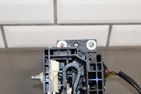 2007-2009 Jaguar XKR Floor Shifter OEM