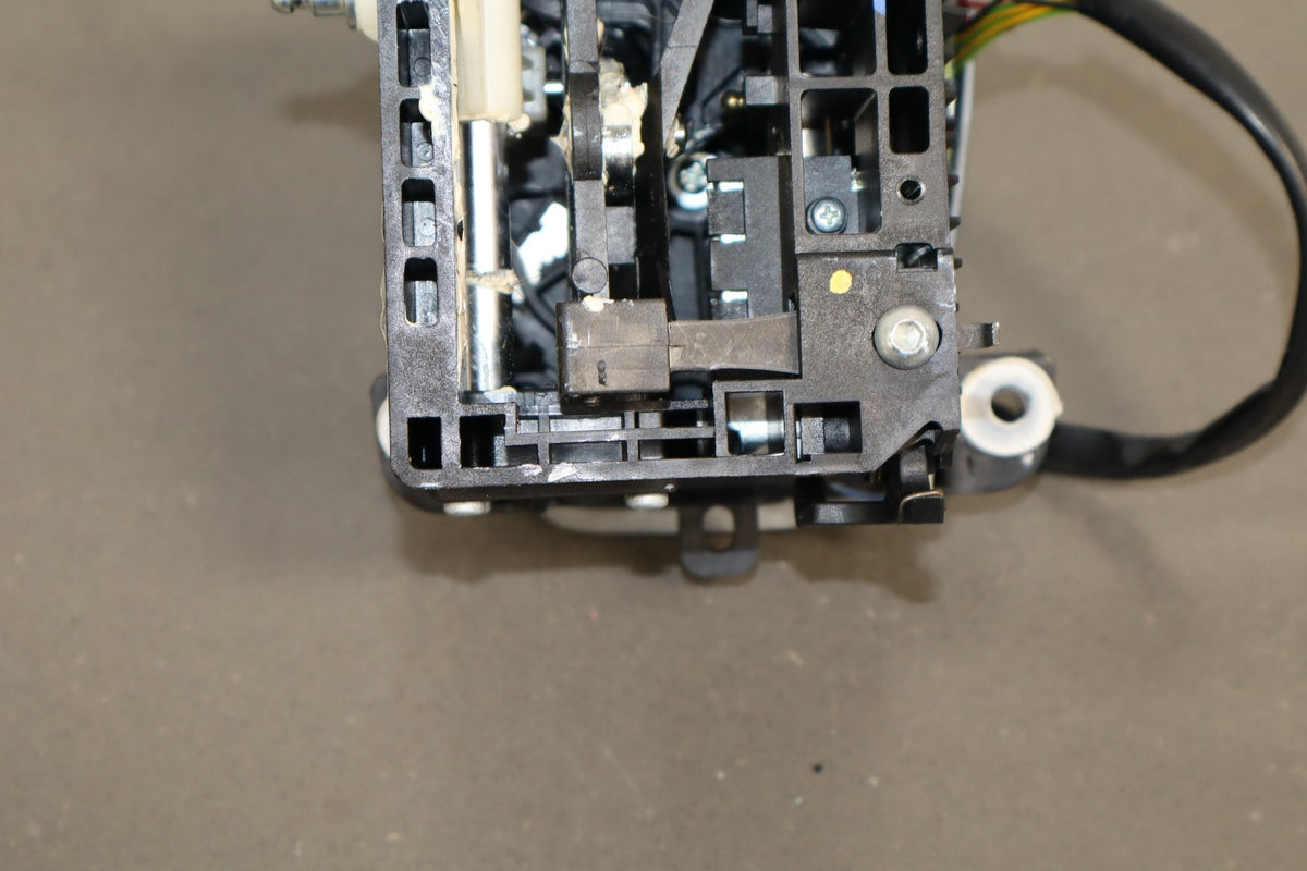 2007-2009 Jaguar XKR Floor Shifter OEM