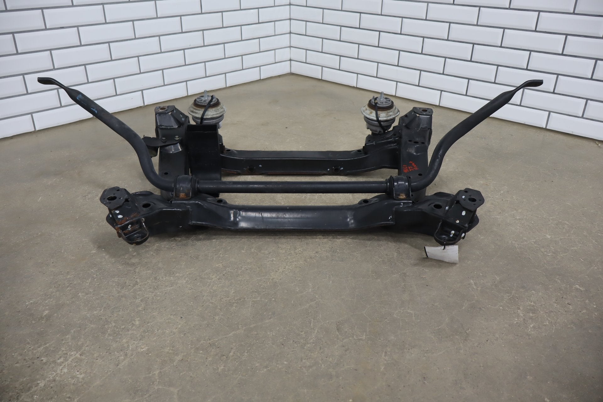2007-2009 Jaguar XKR Front Suspension Crossmember OEM