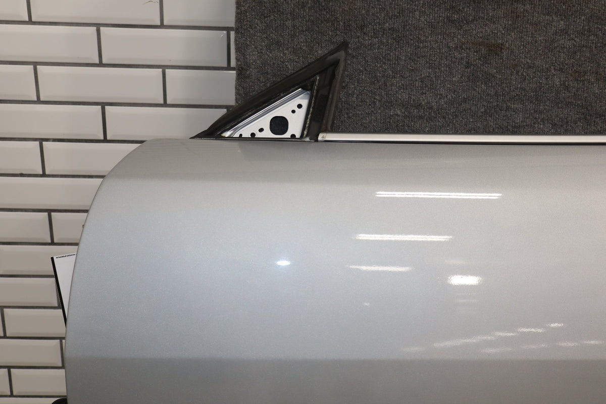 2007-2009 Jaguar XKR Left Front Door Liquid Silver MEE