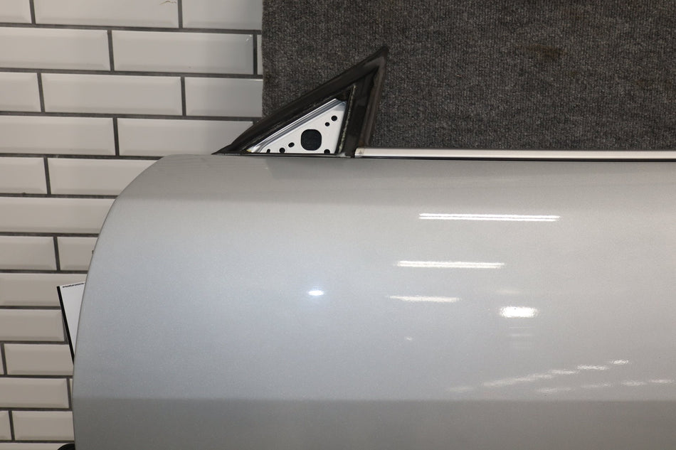 2007-2009 Jaguar XKR Left Front Door Liquid Silver MEE