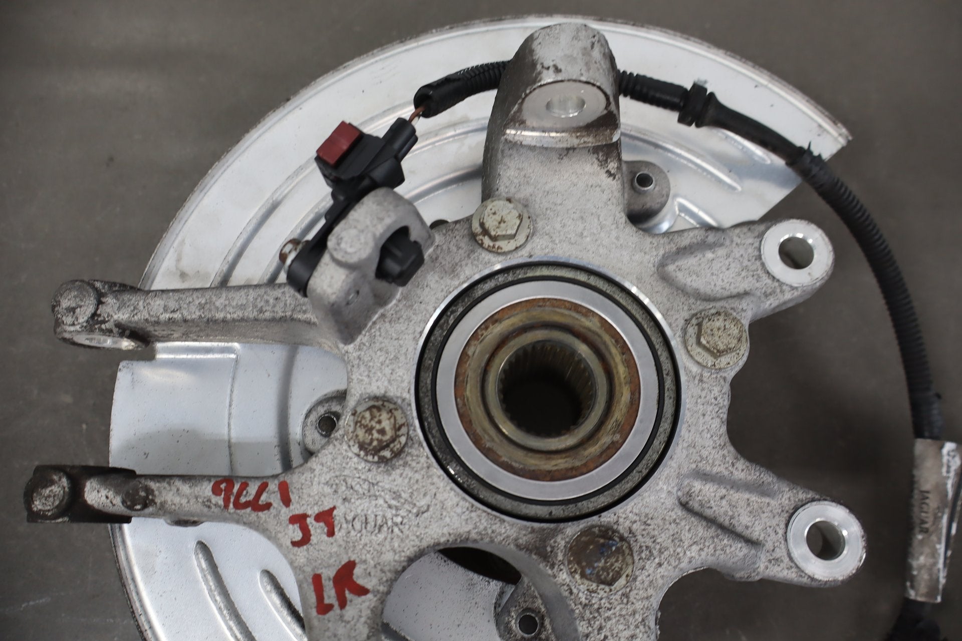 2007-2009 Jaguar XKR Left Rear Suspension Spindle