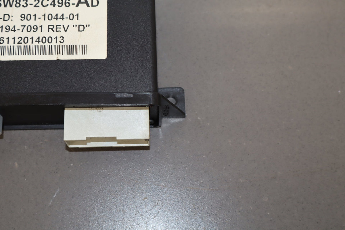 2007-2009 Jaguar XKR- Parking Brake Control Module PN: 6w83-2c496-ad